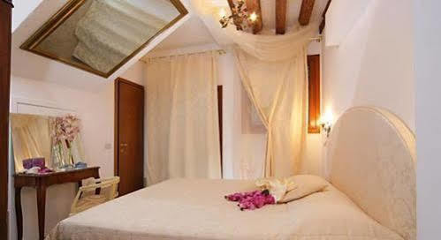 Locanda Acquavita Venise Extérieur photo